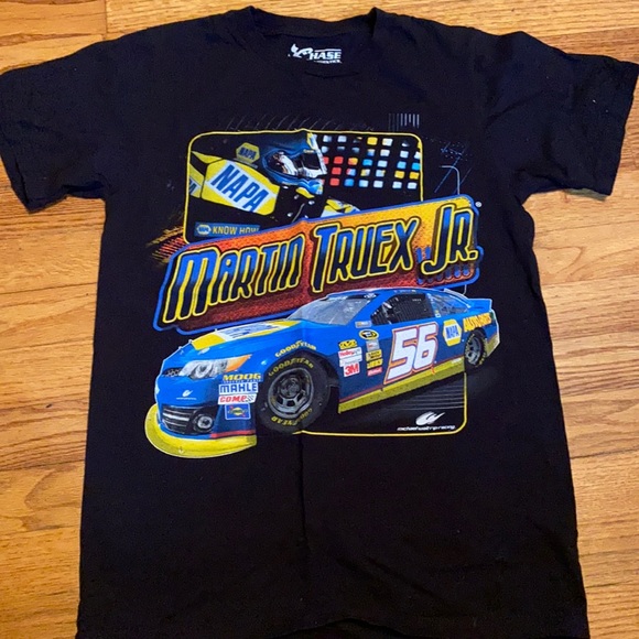 Martin Truex Jr. NASCAR Tee Shirt - Picture 1 of 3
